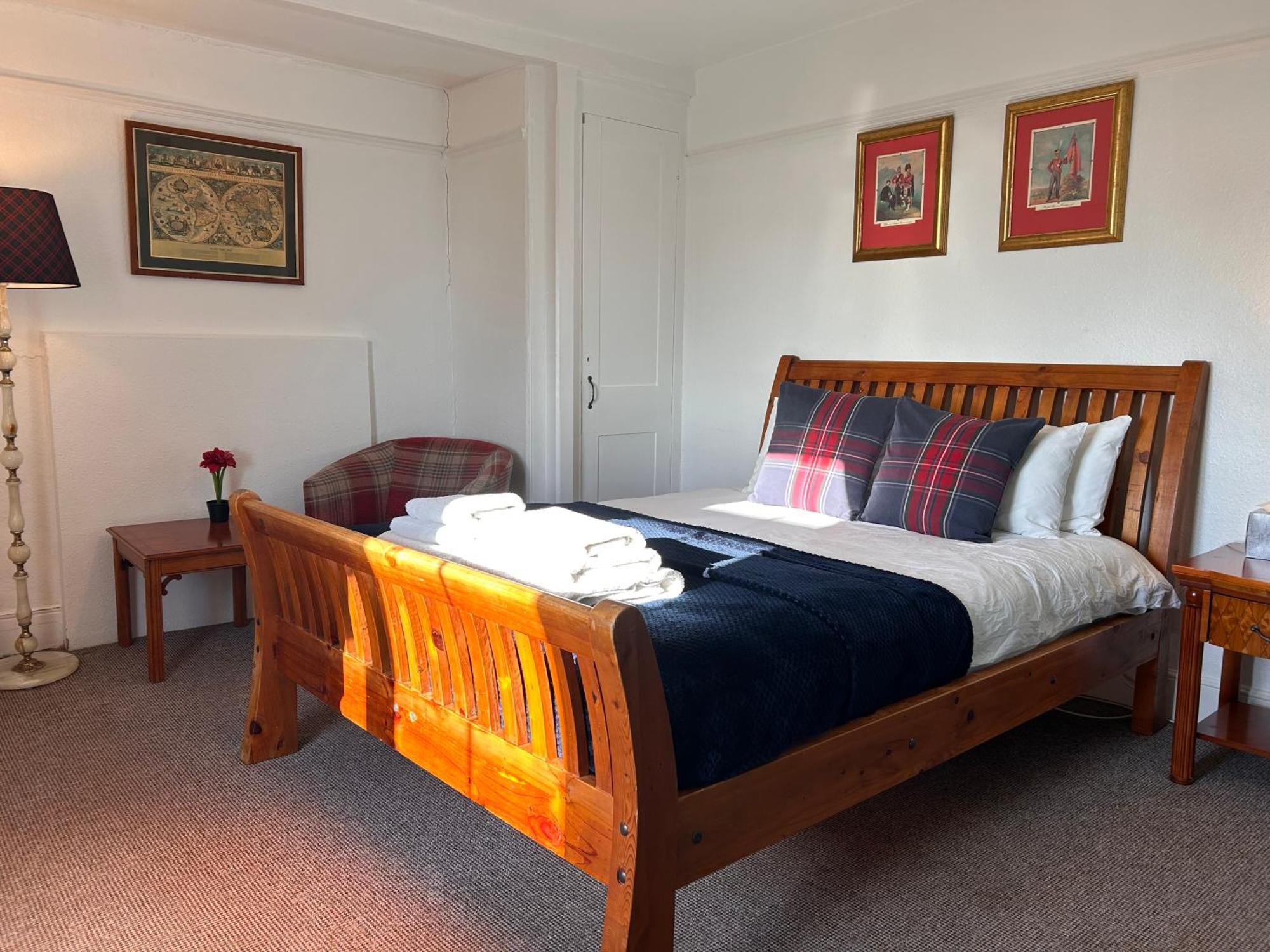 Clarence Quarters Self-Catering Guest House Portsmouth Room photo